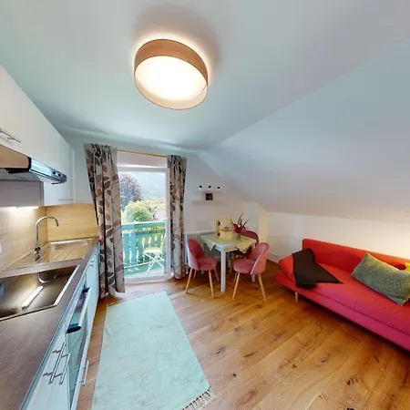 Apartementhaus Schoendorfer Apartamento Strobl