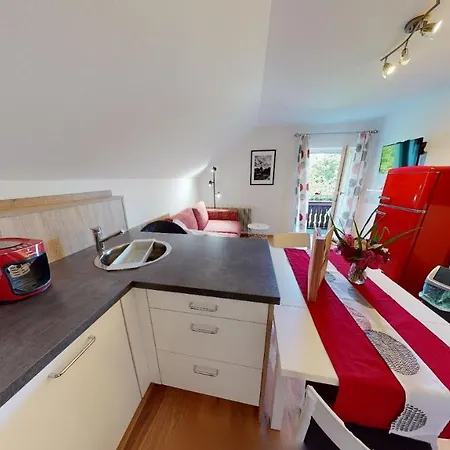 Apartementhaus Schoendorfer