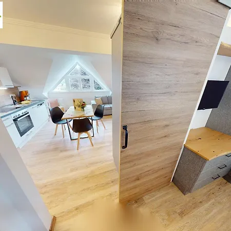 Apartementhaus Schoendorfer شتروبل