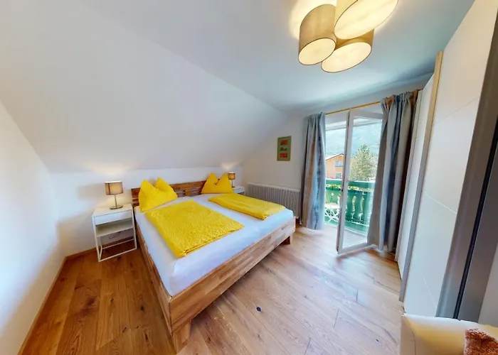 Apartementhaus Schoendorfer * Strobl